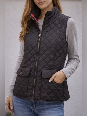 Tommy Hilfiger Quilted Puffer Vest Black Red Lined Women’s Size M Lightweight